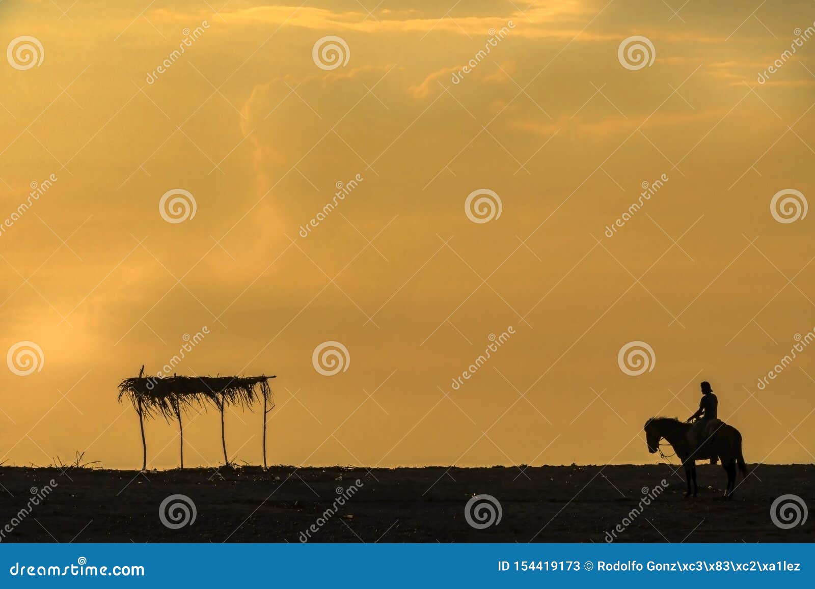 sunset palapa rider and horse atardecer la palapa  jinete y caballo. 
