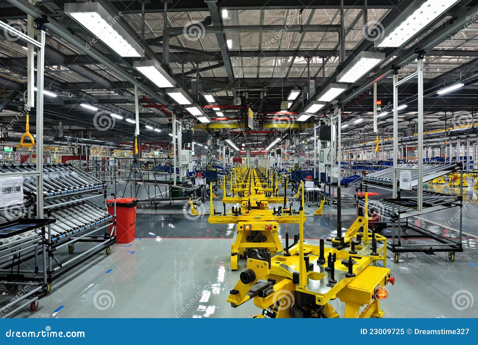 Atelier De Construction Mécanique Image stock - Image du usine, machine:  23009725