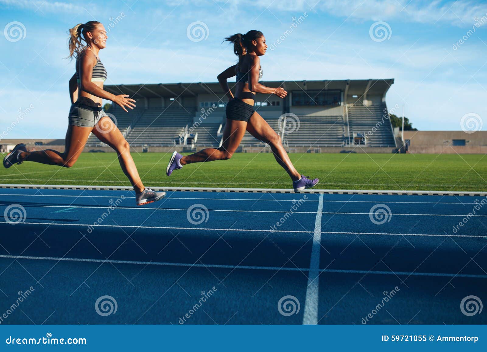 30,822 Finish Line Stock Photos - Free & Royalty-Free Stock Photos from  Dreamstime
