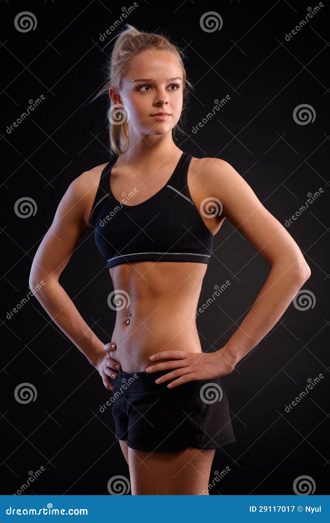 Athletic girls hi-res stock photography and images - Alamy