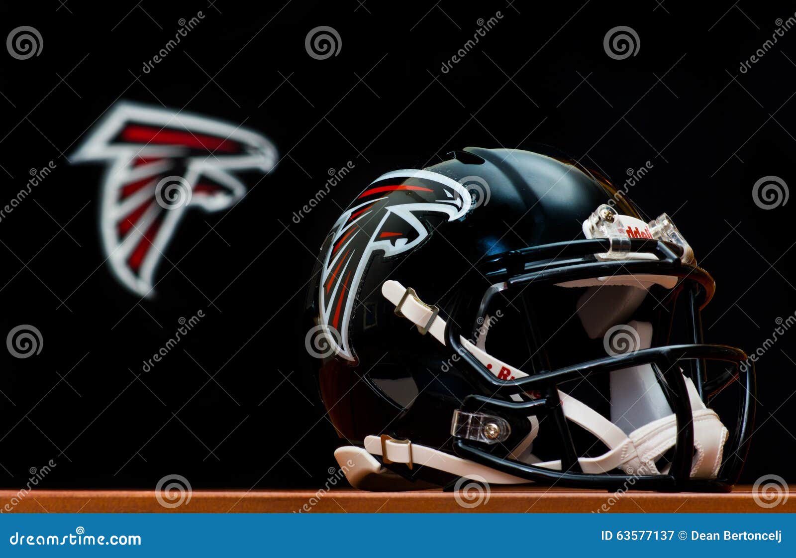 atlanta falcons new helmet