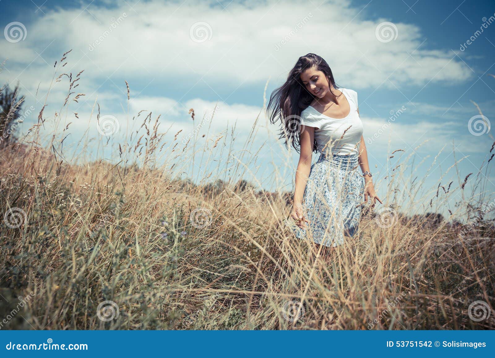 Normalt Politisk håndled 283,100 Attractive Female Model Nature Photos - Free & Royalty-Free Stock  Photos from Dreamstime
