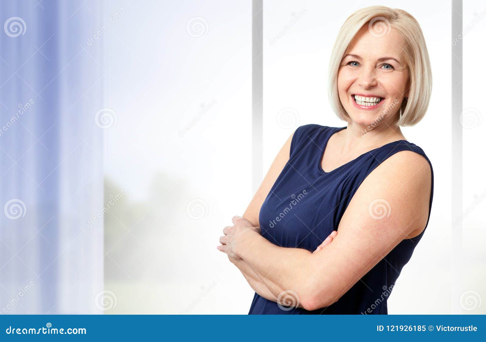 55,460 Middle Age Beautiful Smile Woman Stock Photos - Free & Royalty-Free  Stock Photos from Dreamstime