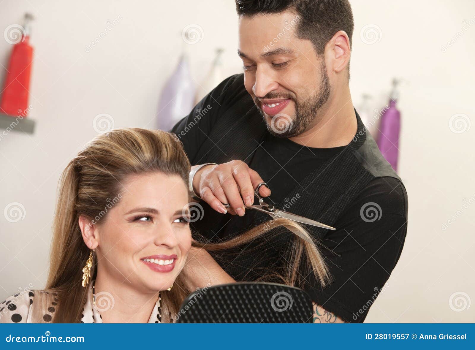 328 Arab Hairdresser Stock Photos - Free & Royalty-Free Stock Photos from  Dreamstime