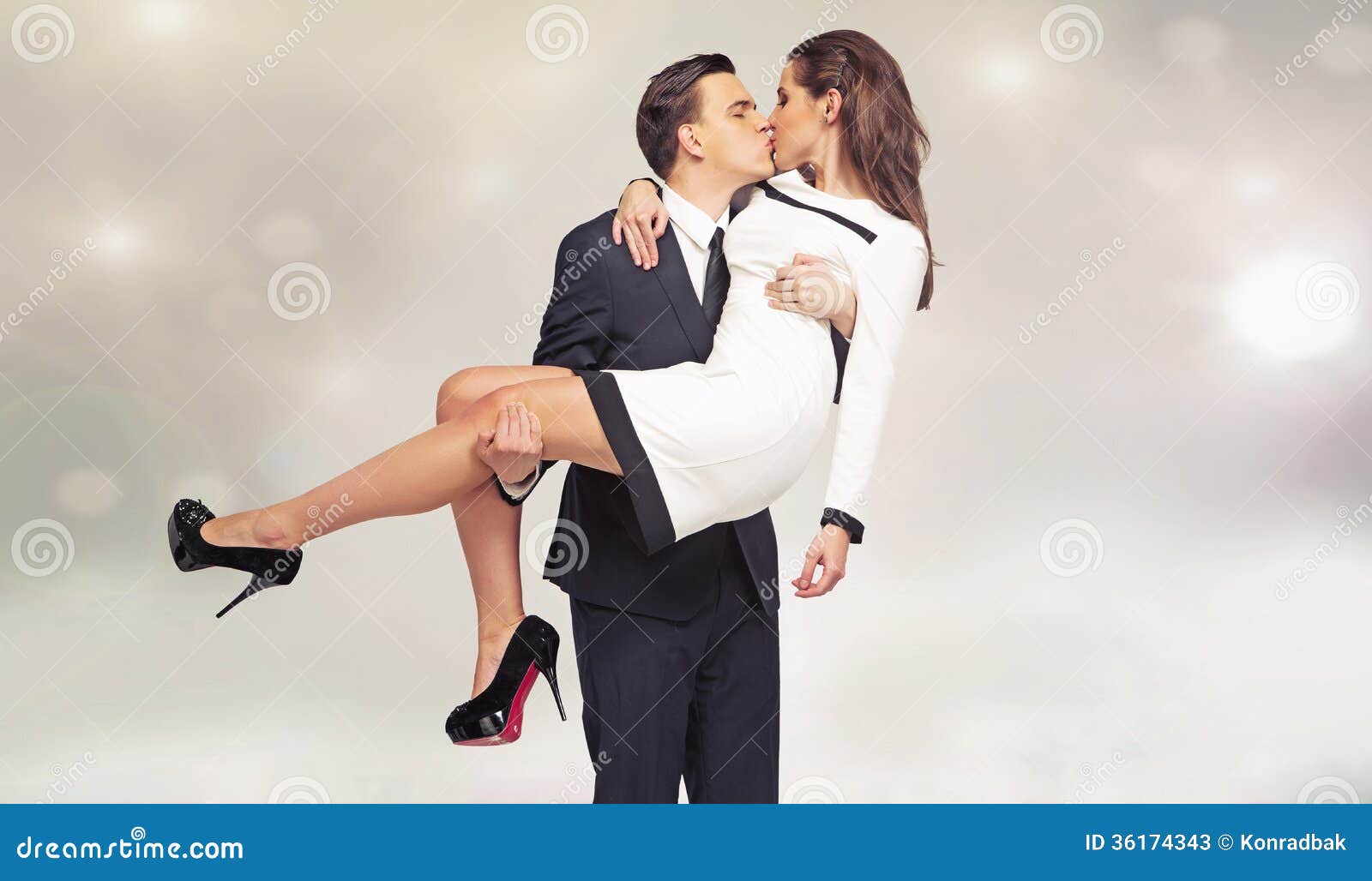 1352 Kissing Pose Stock Photos  Free  RoyaltyFree Stock Photos from  Dreamstime