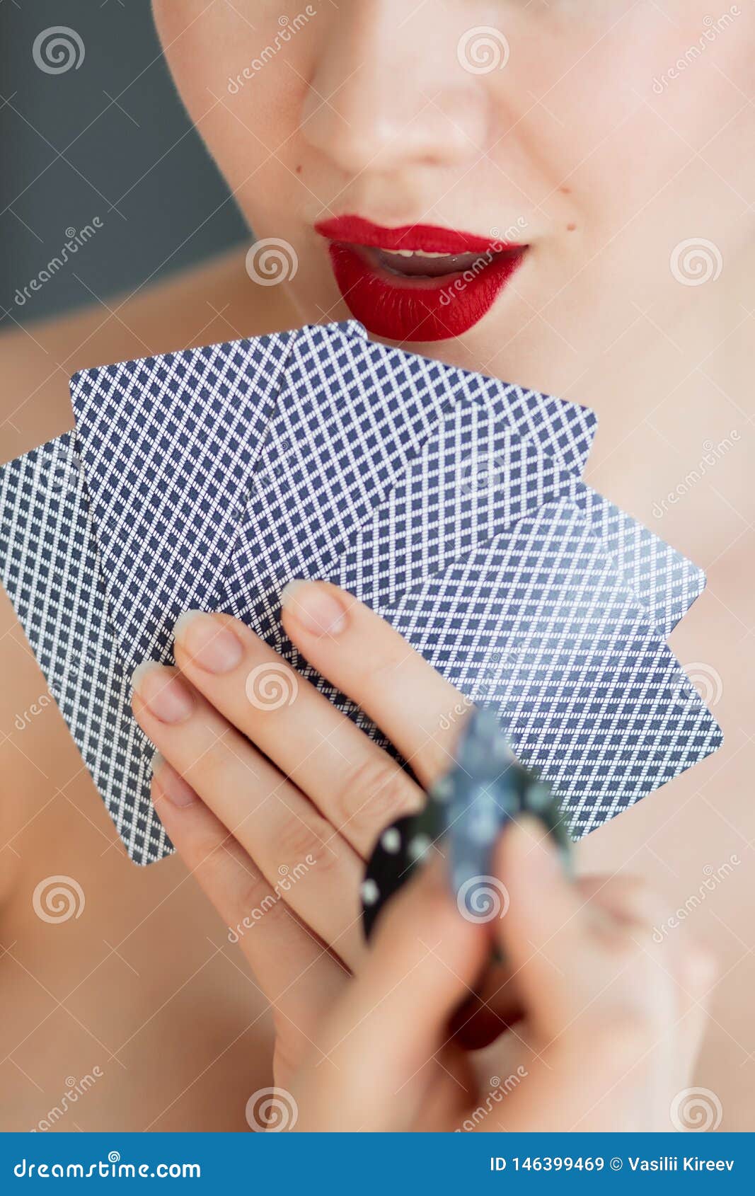 Attractive Young Woman in Underwear Lingerie Lies on Green Poker Table in  Furs Ready To Play Cards Stock Image - Image of leisure, flop: 146399469