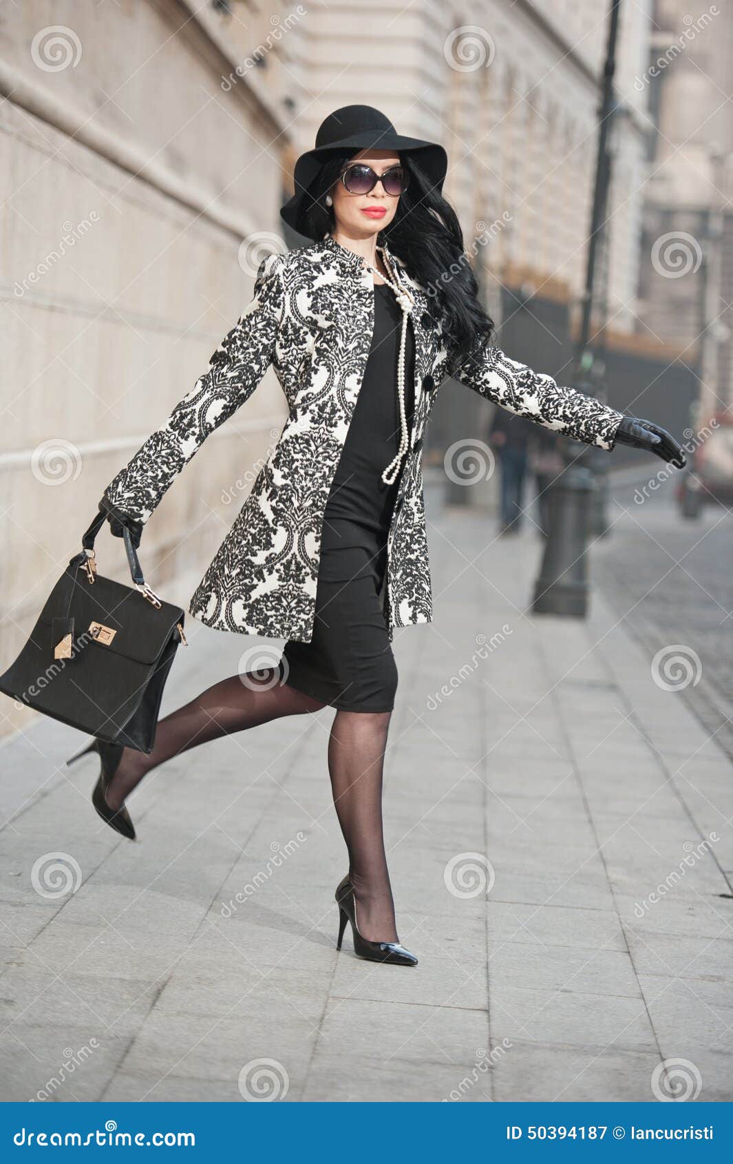 New York City Fashion Avenue Stock Photo - Download Image Now