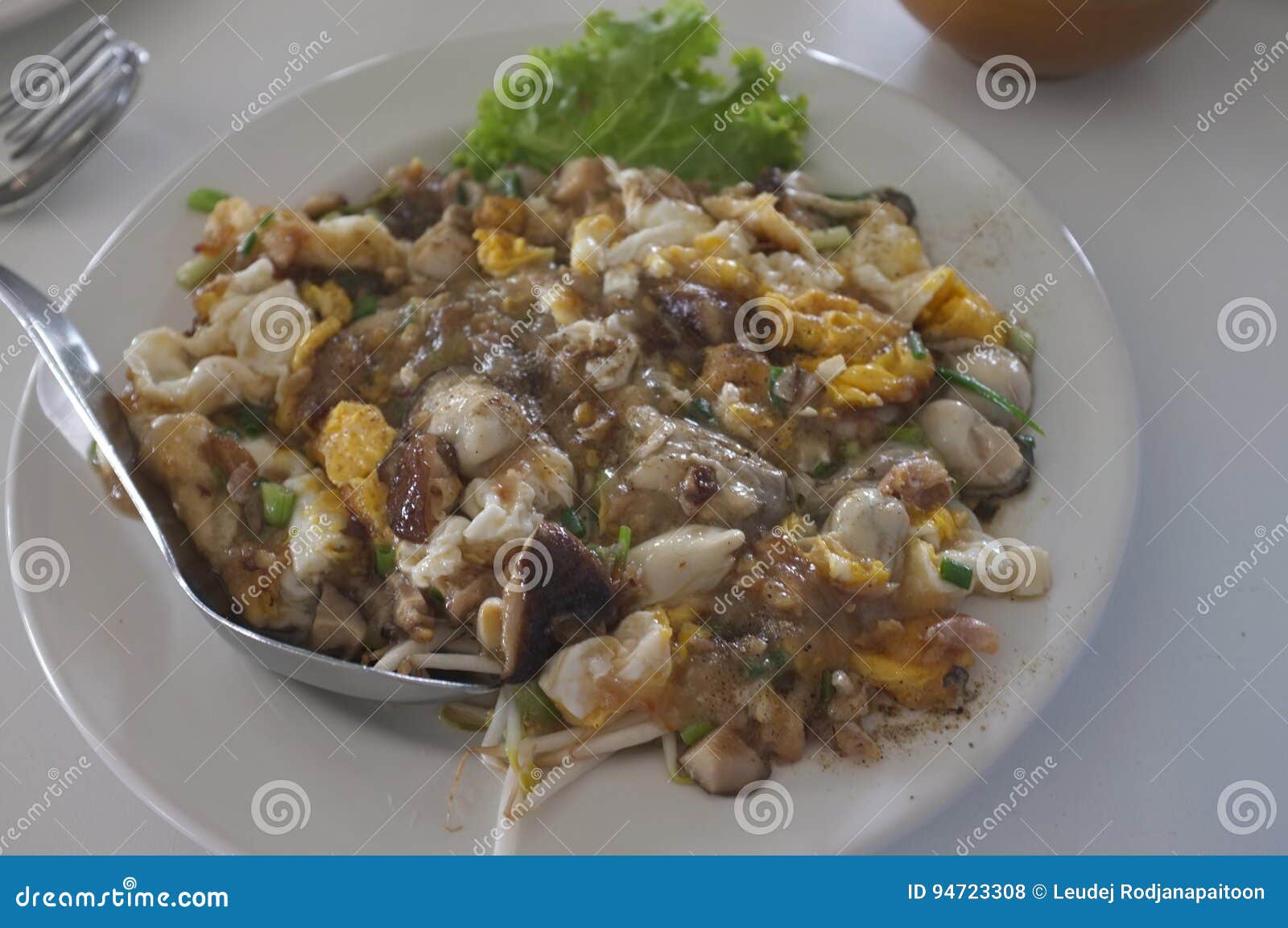 Au Sud Est Omelette D Huitre De Bebe Frite Par Asiatique Photo Stock Image Du Cheri Thailandaise Au Sud Est Omelette D Huitre De Bebe Frite Par Asiatique Photo Stock Image Du Cheri Thailandaise