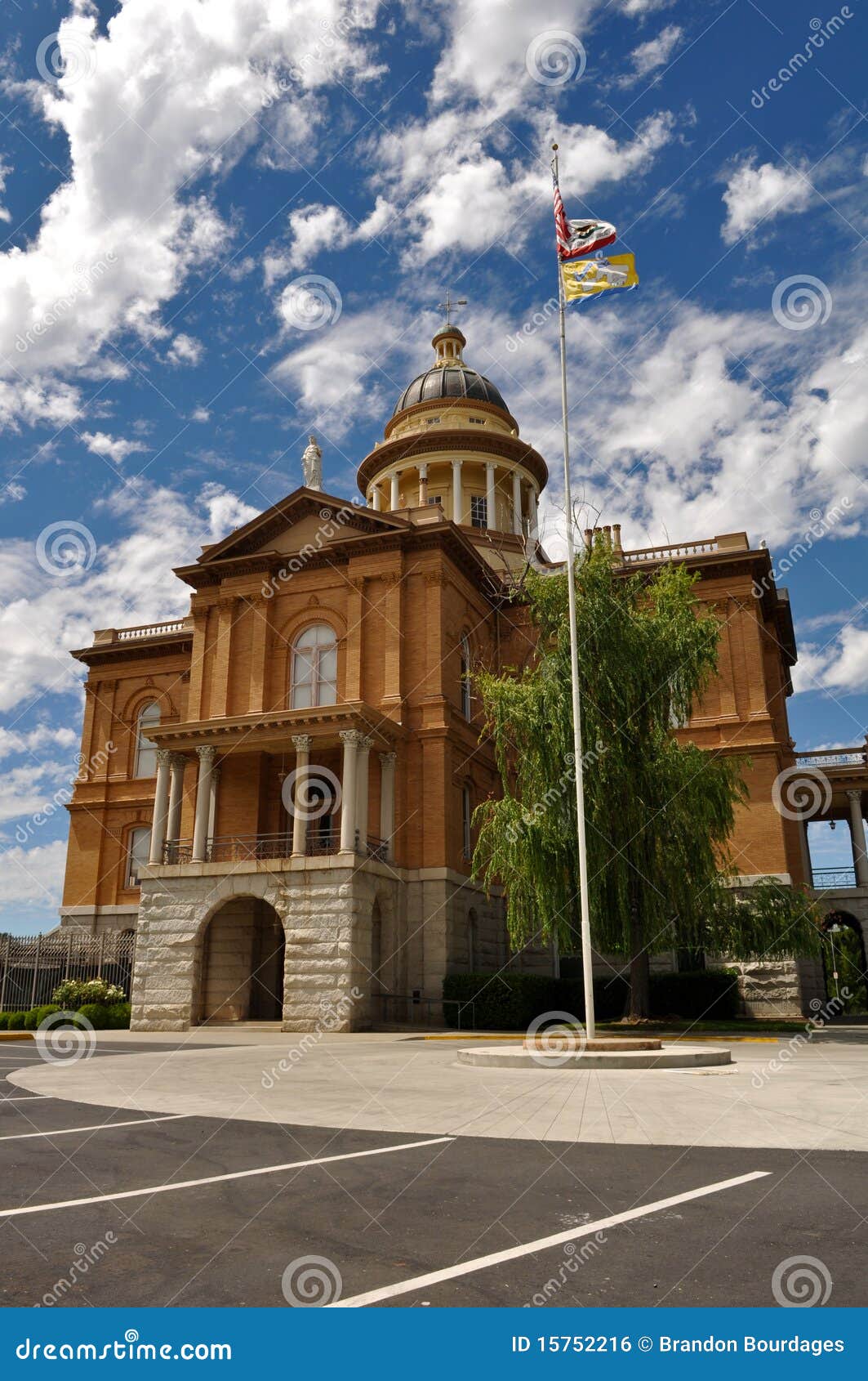 Auburn Courthouse stock photo. Image of landmark, america 15752216