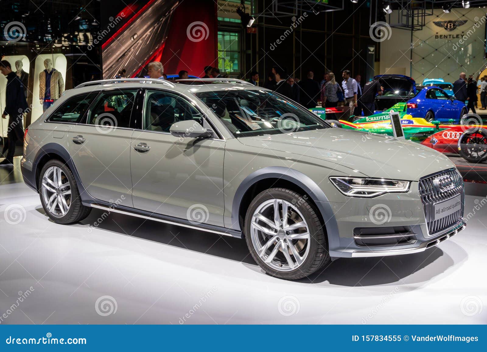 Audi A6 Allroad Quattro - Image of grey, modern: 157834555