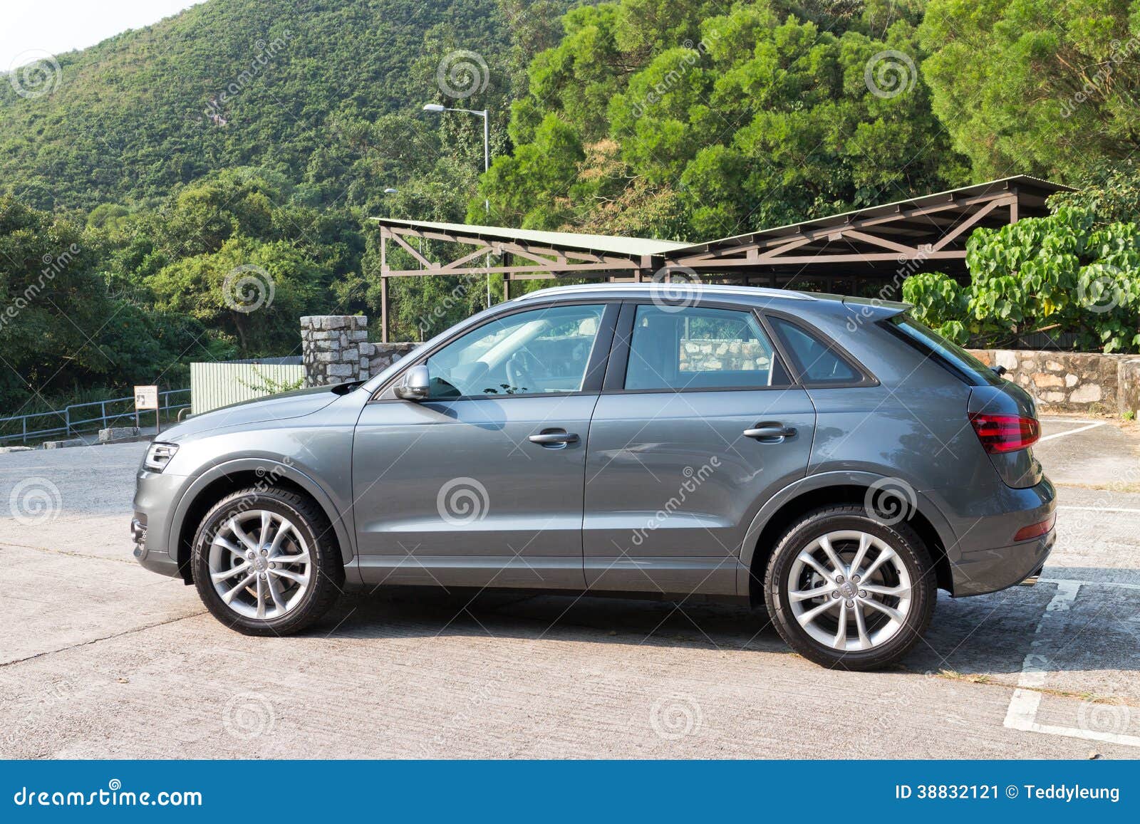 Audi Q3 SUV 2013 Model editorial photo. Image of automotive 38832121