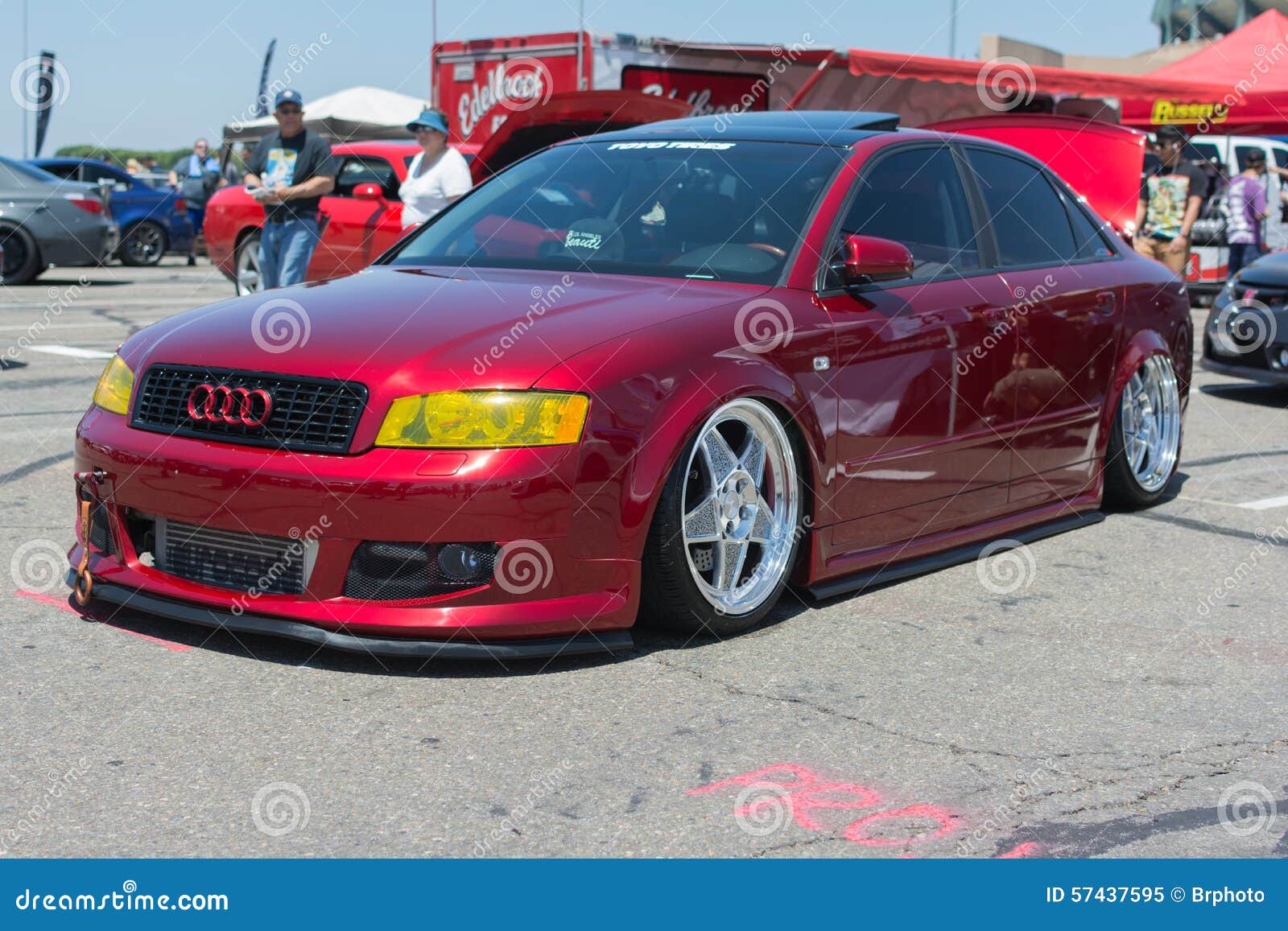 https://thumbs.dreamstime.com/z/audi-tuning-57437595.jpg