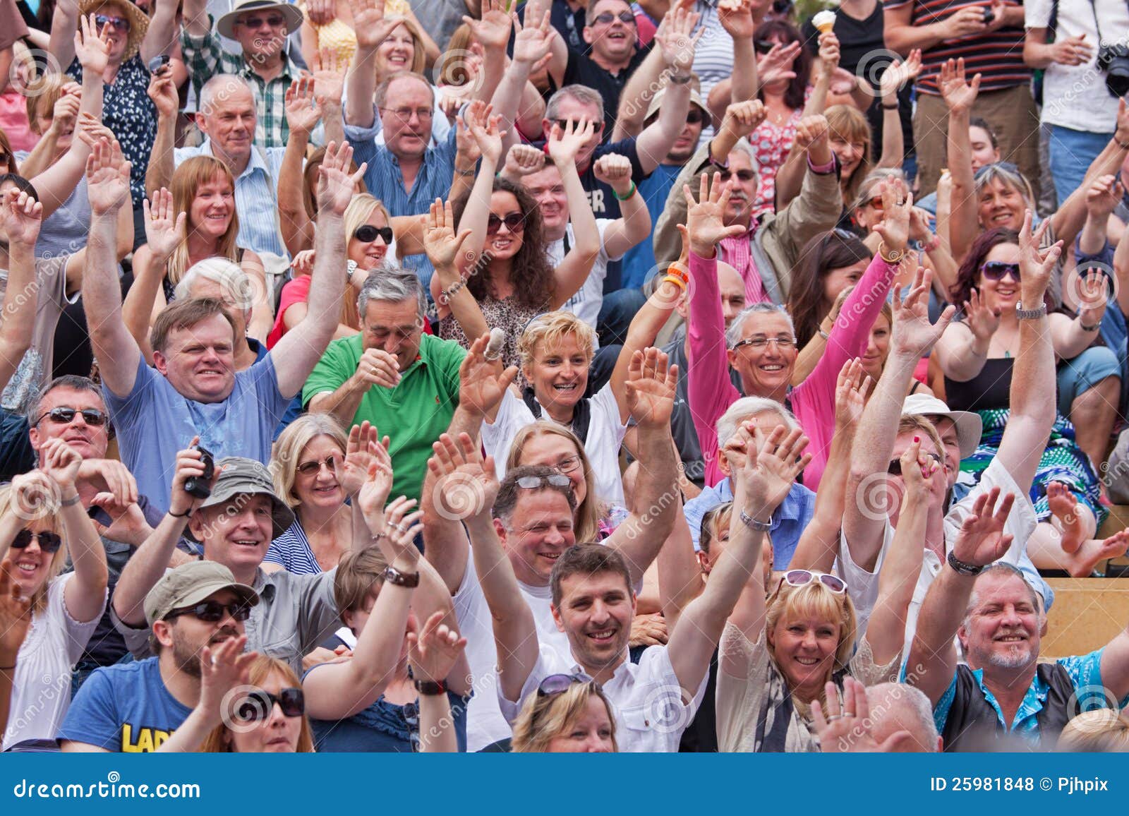Audience Acclaim editorial stock photo. Image of event - 25981848 