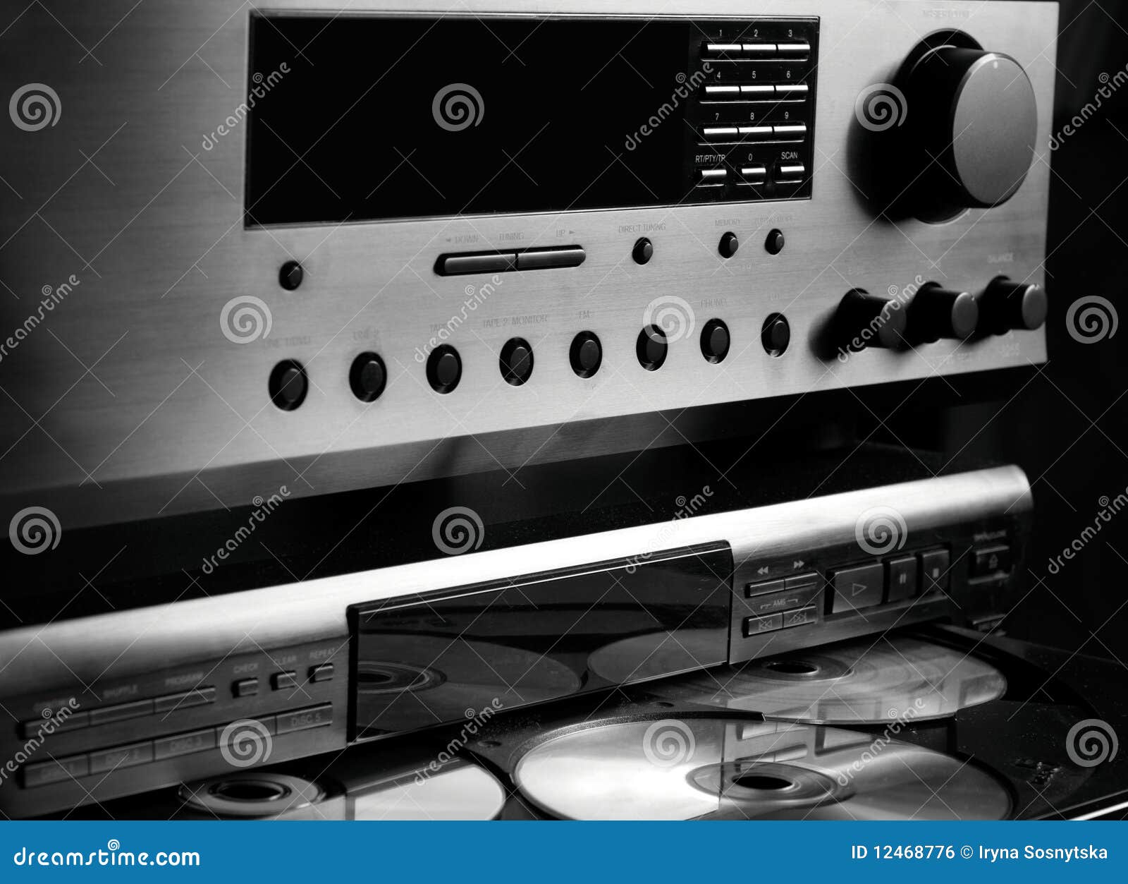 Audio sistema della Ciao-Fine con i dischi in cassetto