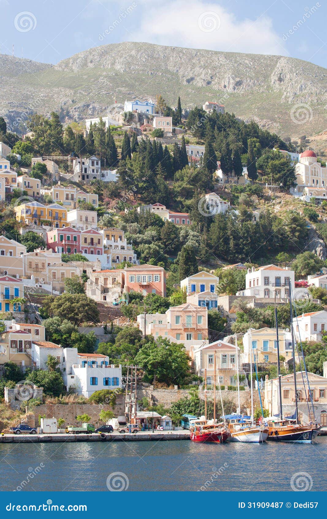 Auf dem Hafen von Symi, Griechenland