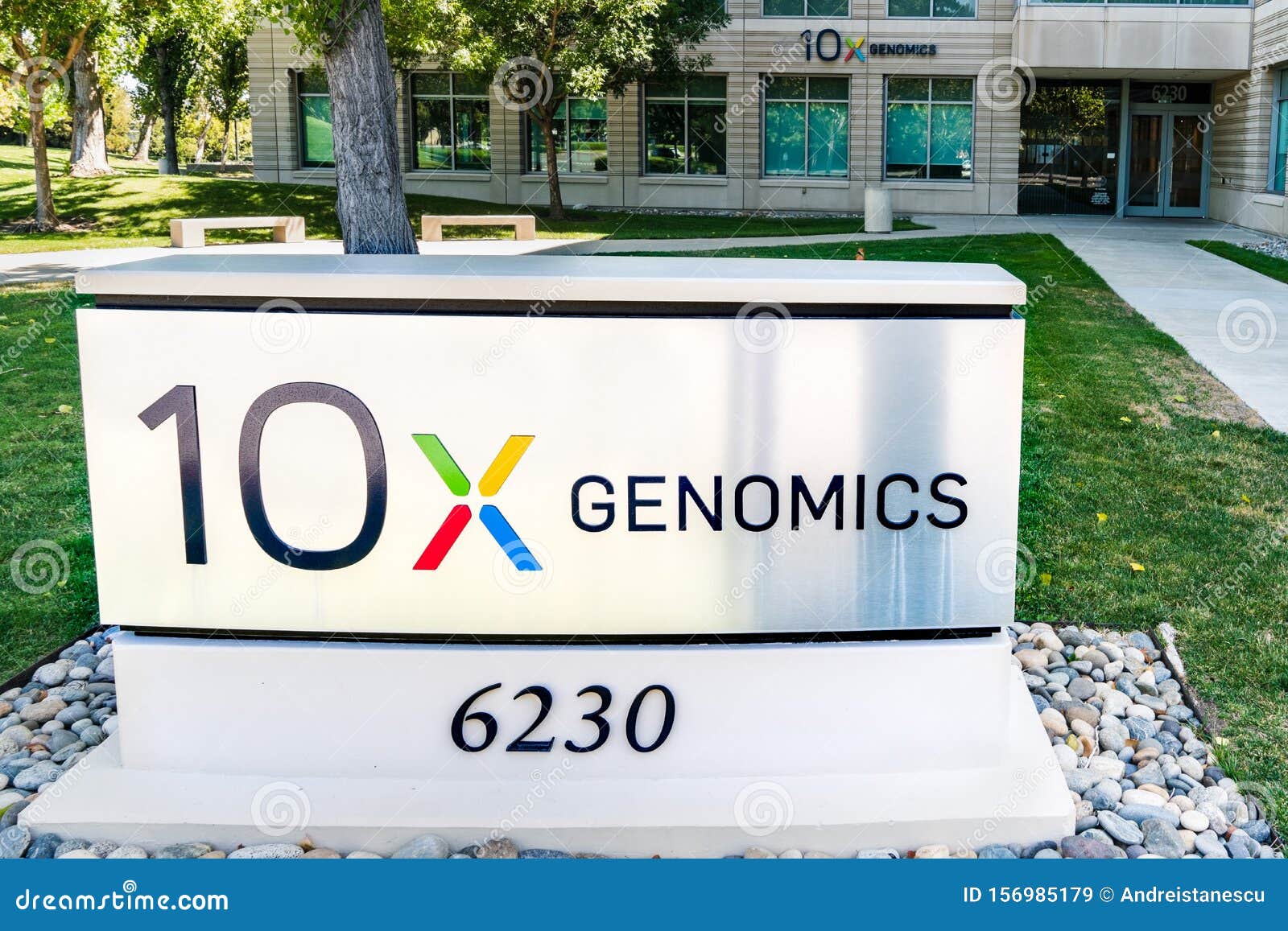August 25, 2019 Pleasanton / CA / USA 10x Genomics Headquarters in