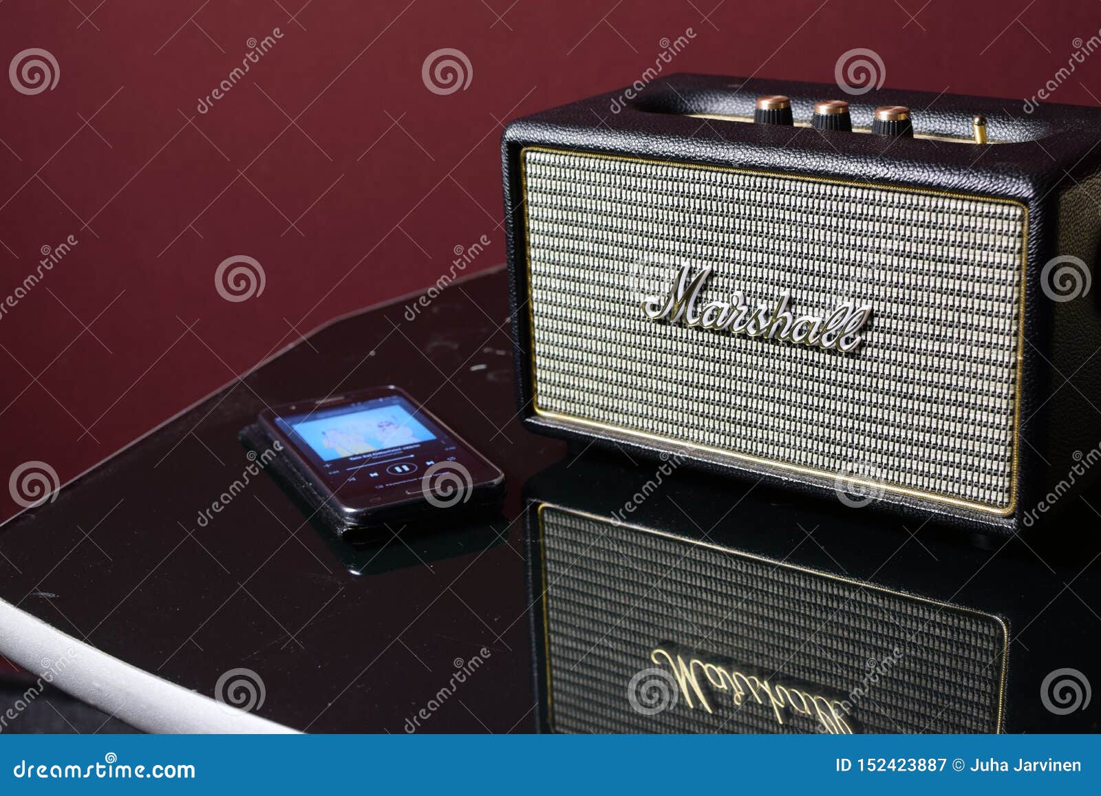 marshall phone speaker