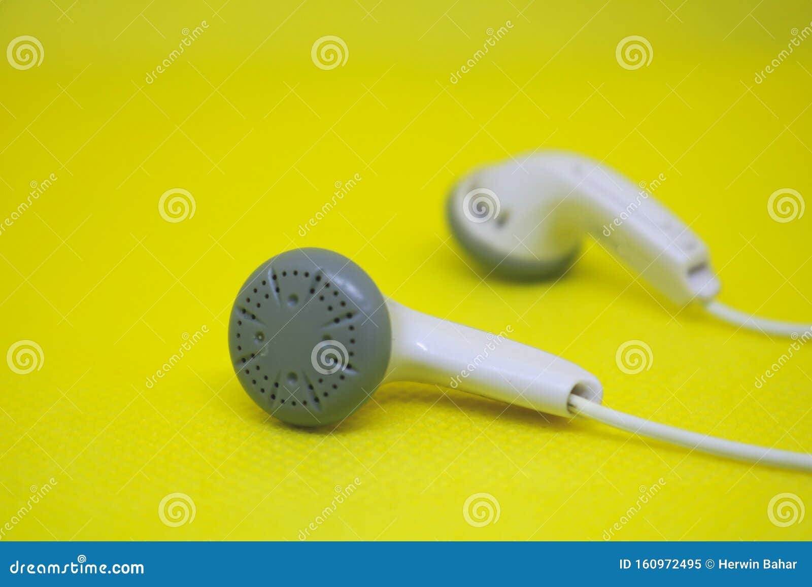 Corea lección Descarga Auriculares Para Escuchar Música Imagen de archivo - Imagen de fondo,  altavoz: 160972495