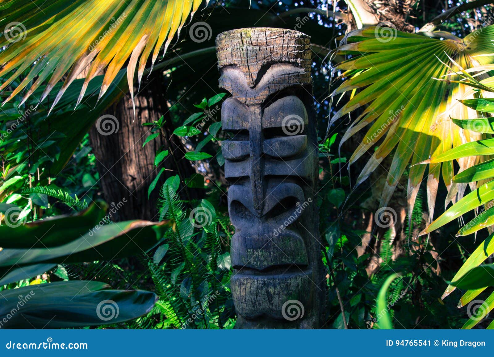 Australian Aboriginal Totem Pole Royalty-Free Stock Photography ...