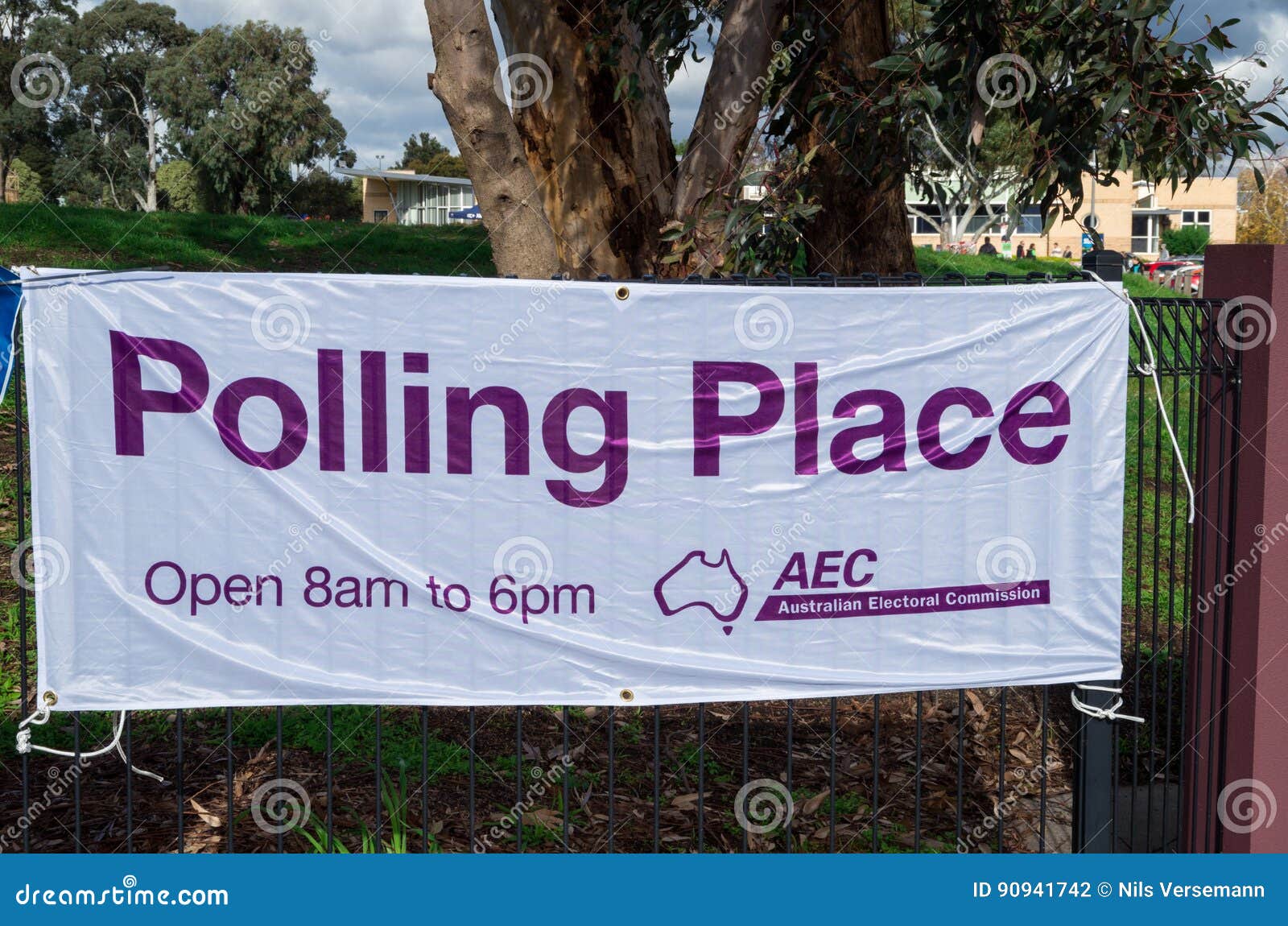 Australian Electoral Commission Banner a Federal Polling in Melbourne, Australia Editorial Photography - Image of outdoor, voting: 90941742