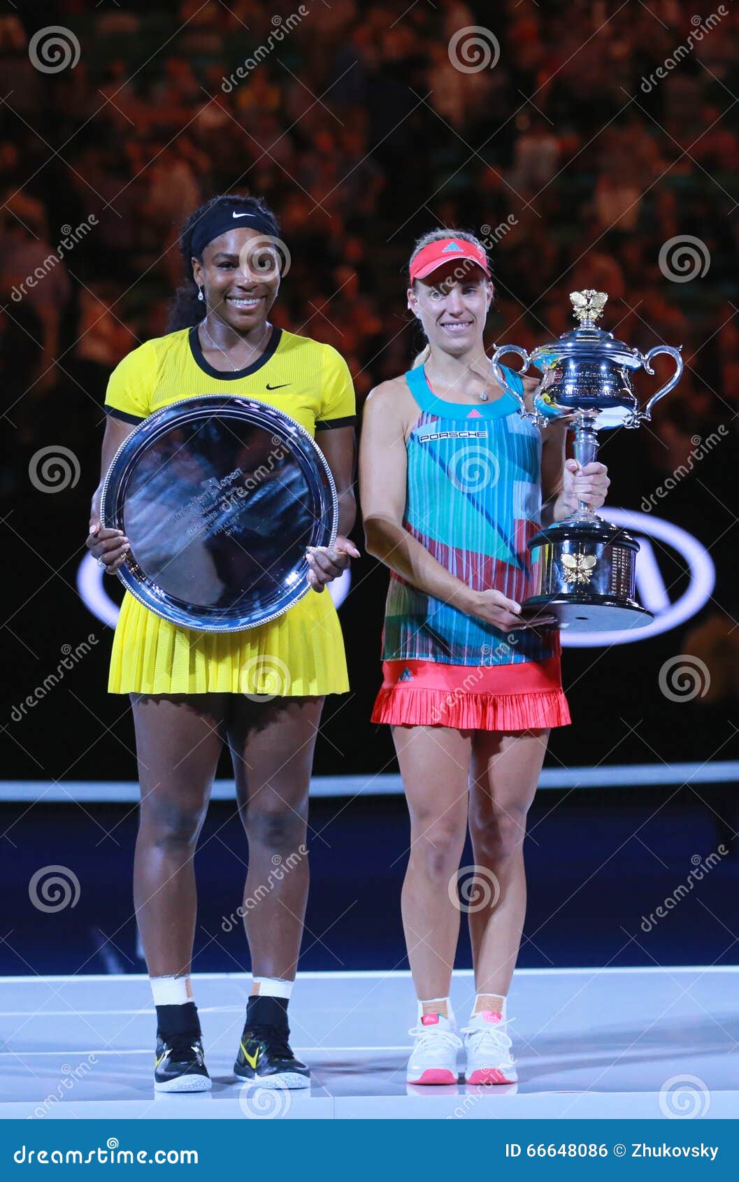 Sandsynligvis halvleder er der Australian Open 2016 Finalist Serena Williams (L) and Grand Slam Champion  Angelique Kerber during Trophy Presentation Editorial Photo - Image of  game, ball: 66648086