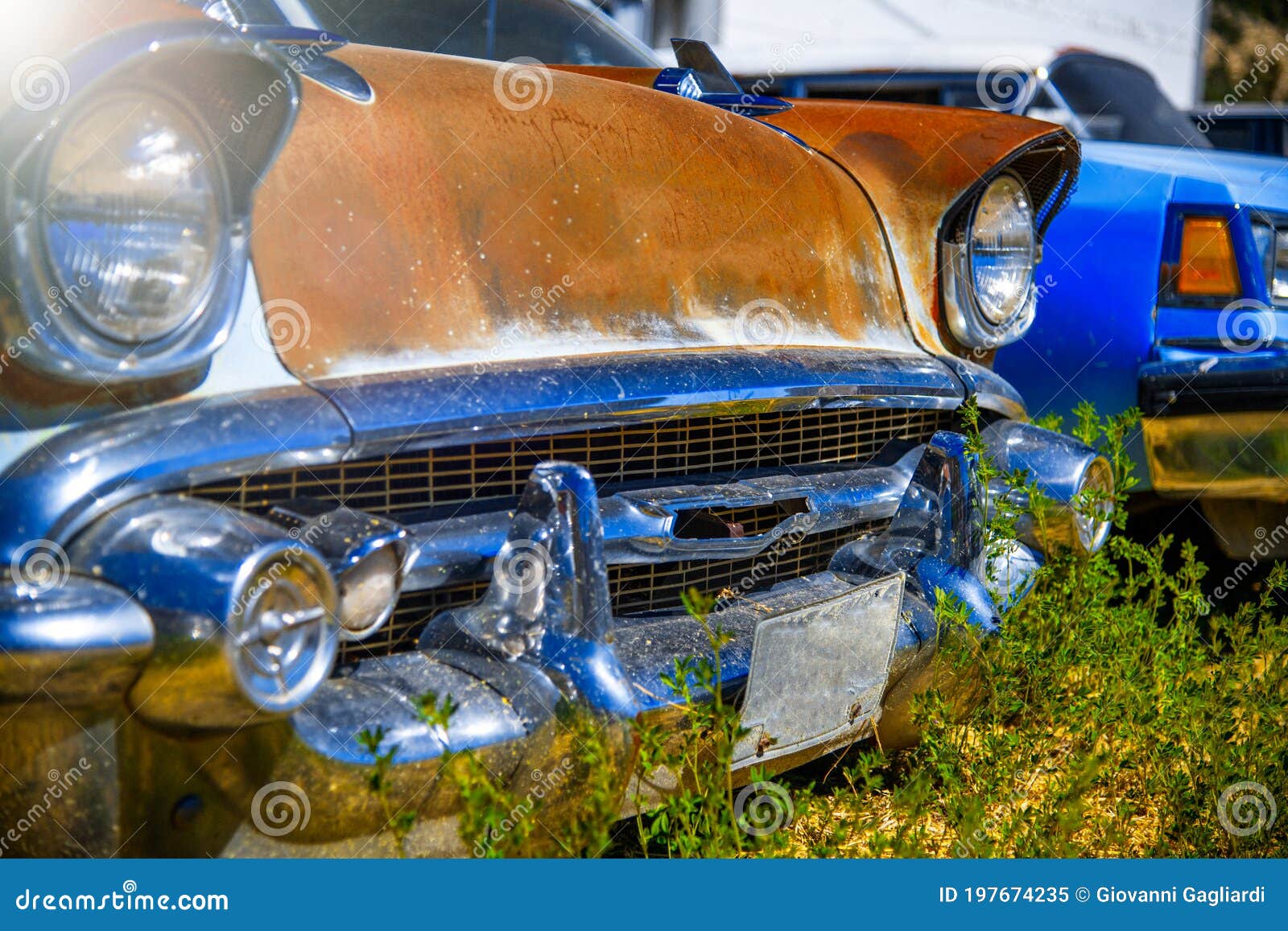 Auto Parts Store in the Middle of the Desert in Summer Season. Old  Automobiles, Cars Wreckage Stock Image - Image of rust, broken: 197674235