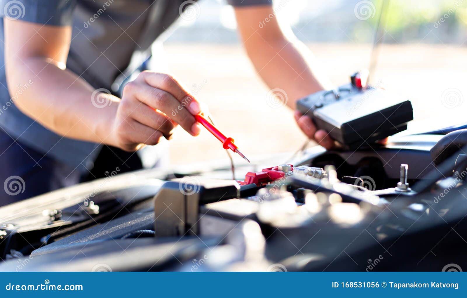 Auto Repair Technician Has Inspected the Condition of the Engine Using