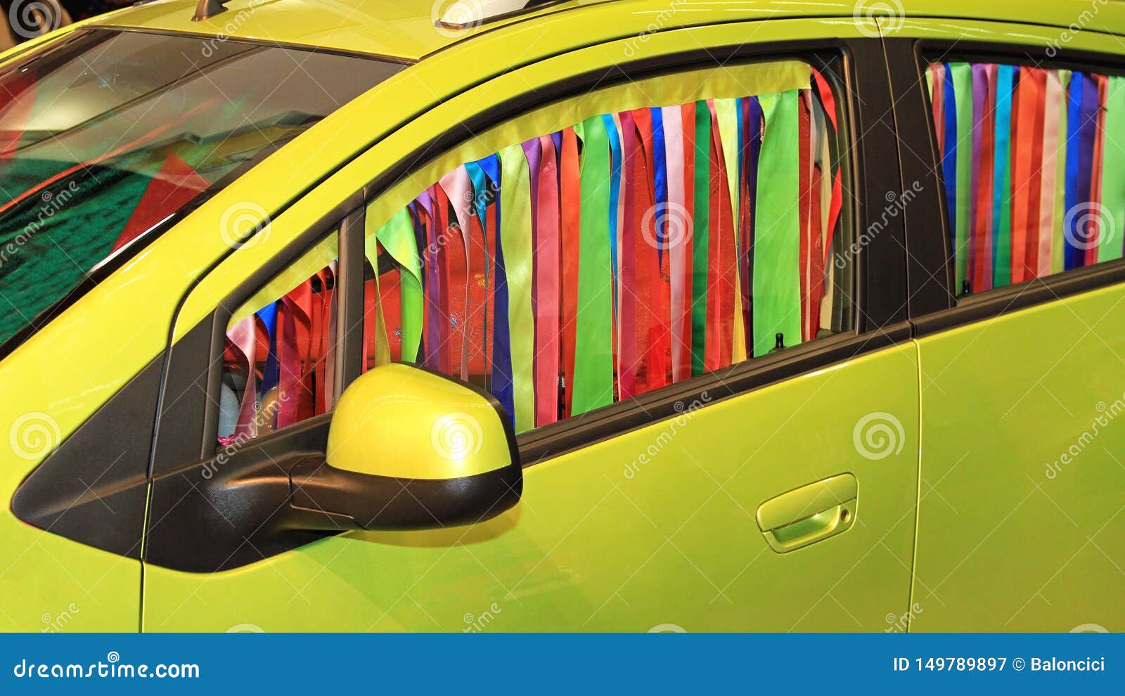 Auto-Vorhänge stockbild. Bild von dekoration, trennvorhänge