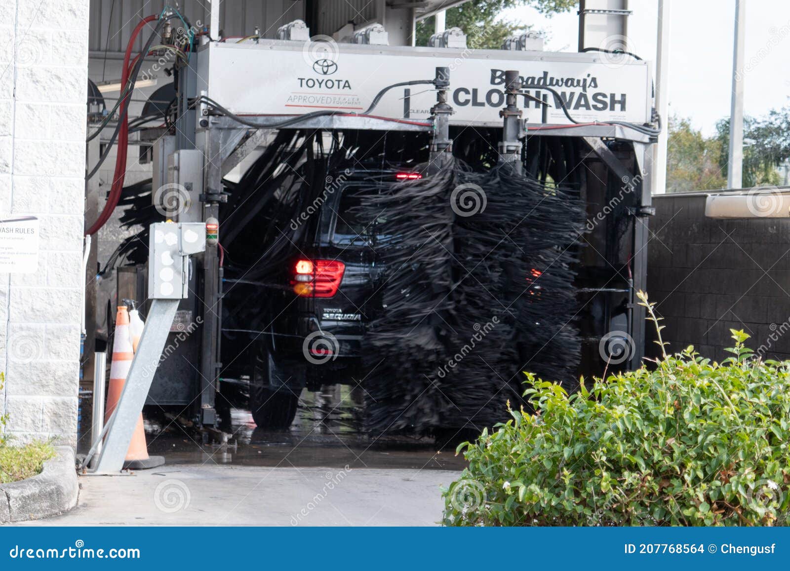 Automatic Brush Car Wash System Editorial Stock Image Image of