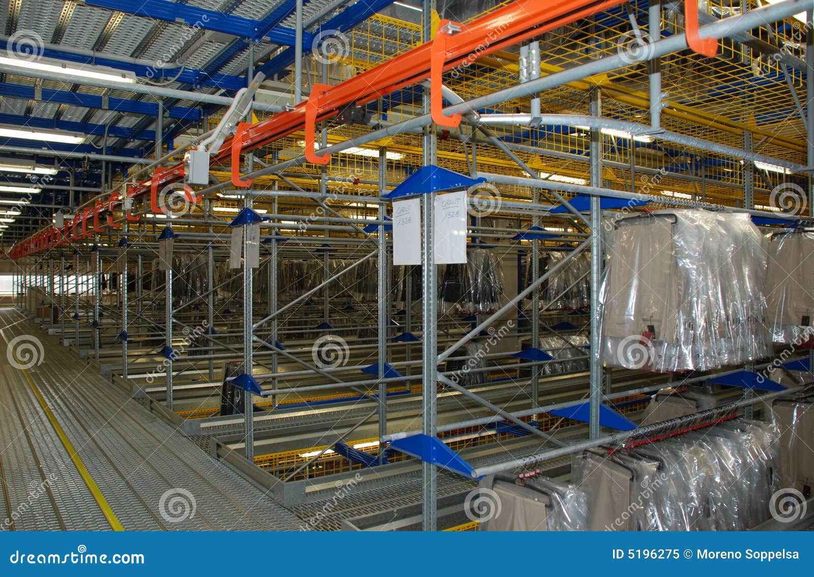 Automatic Clothing Warehouse Stock Image Image of commercial, italia