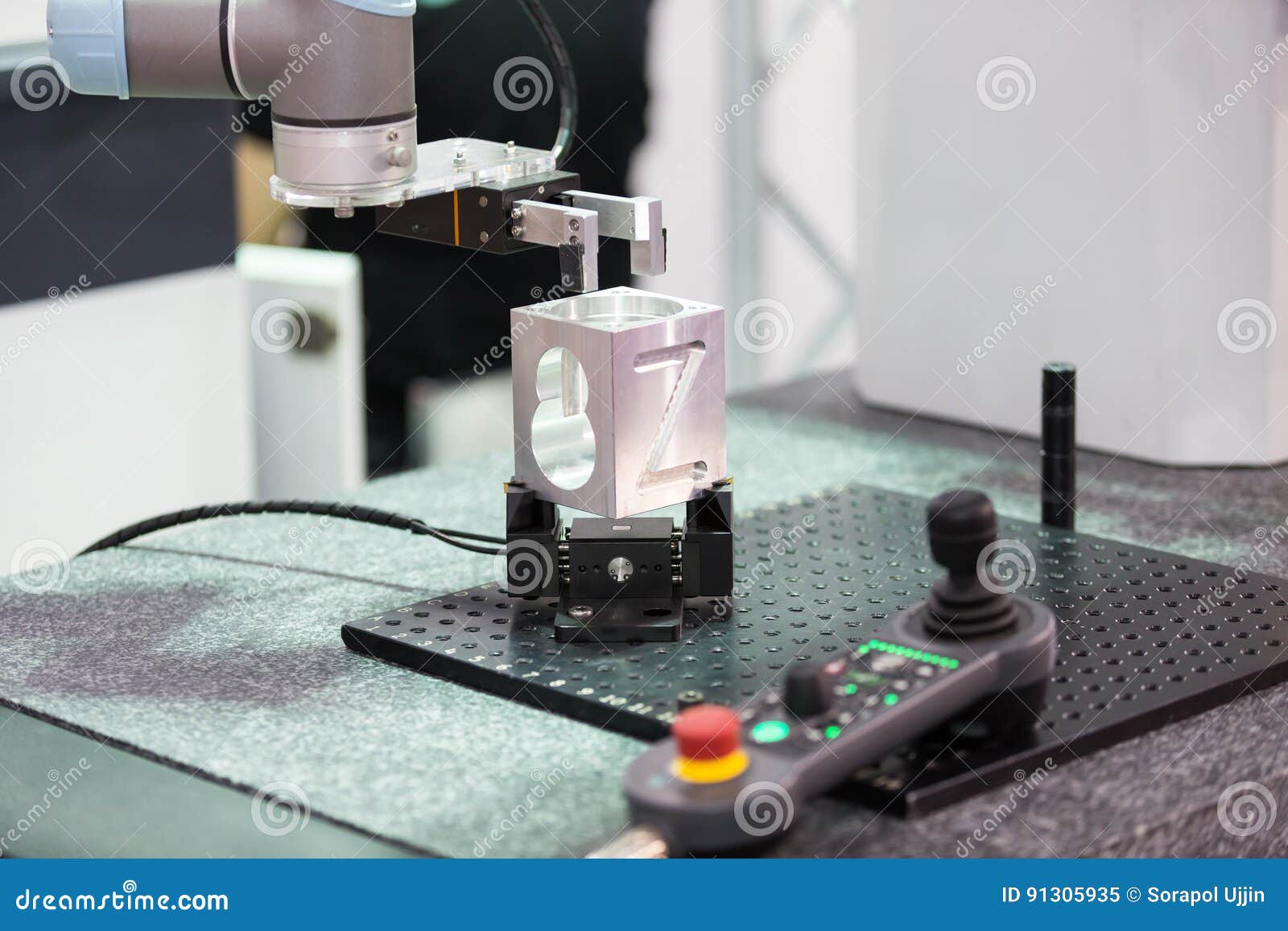 Automatic CMM Inspection Dimension of High Precision Automotive