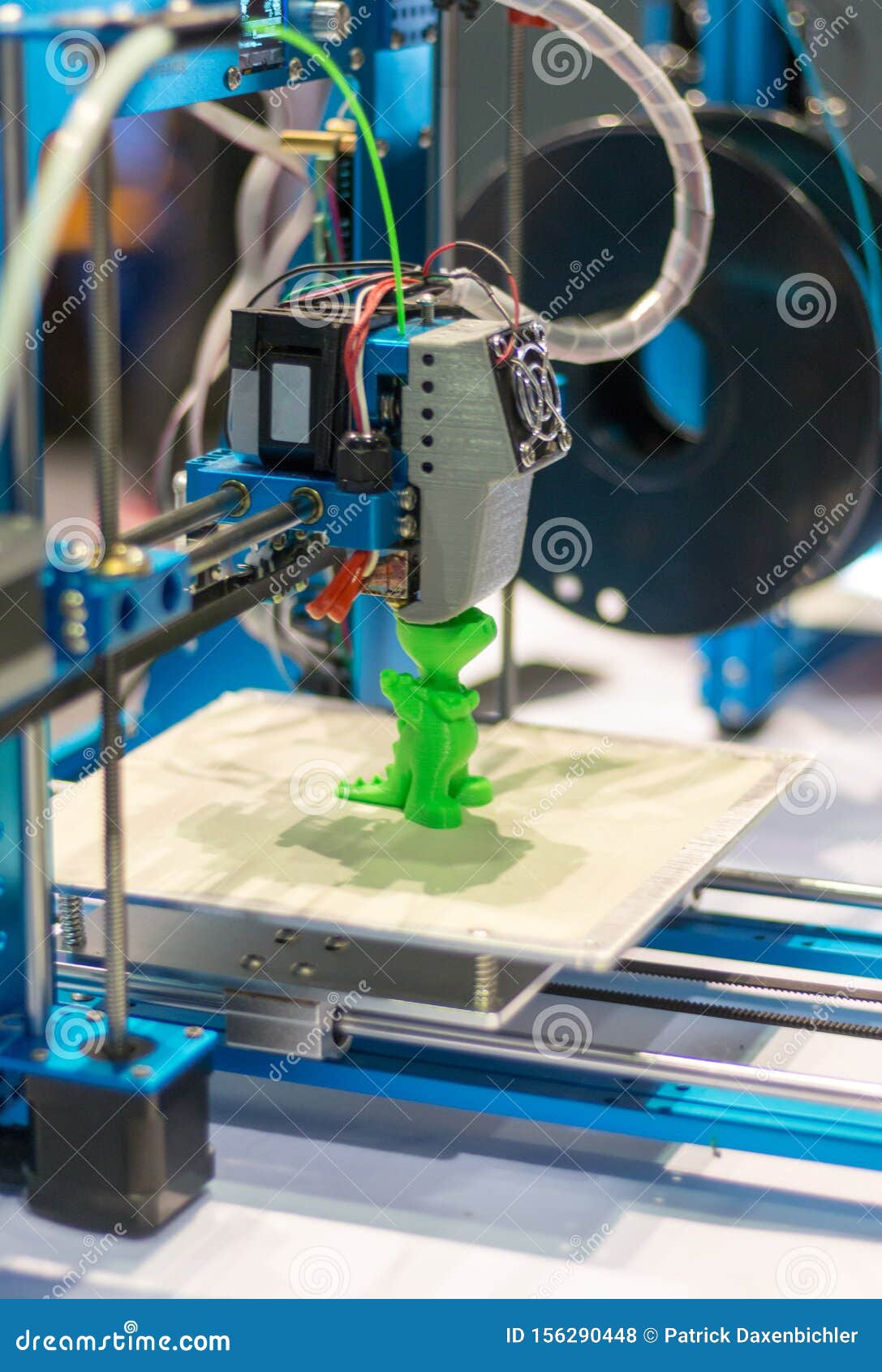 Automatic Three-dimensional 3d Printer Performs Product ...