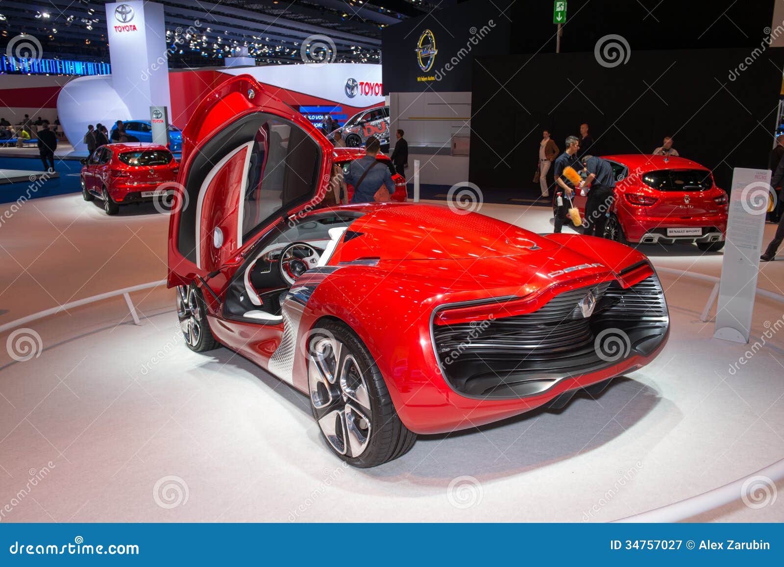 Salone dell'automobile internazionale di Francoforte (IAA) 2013. Automobile di Renault Dezir Concept