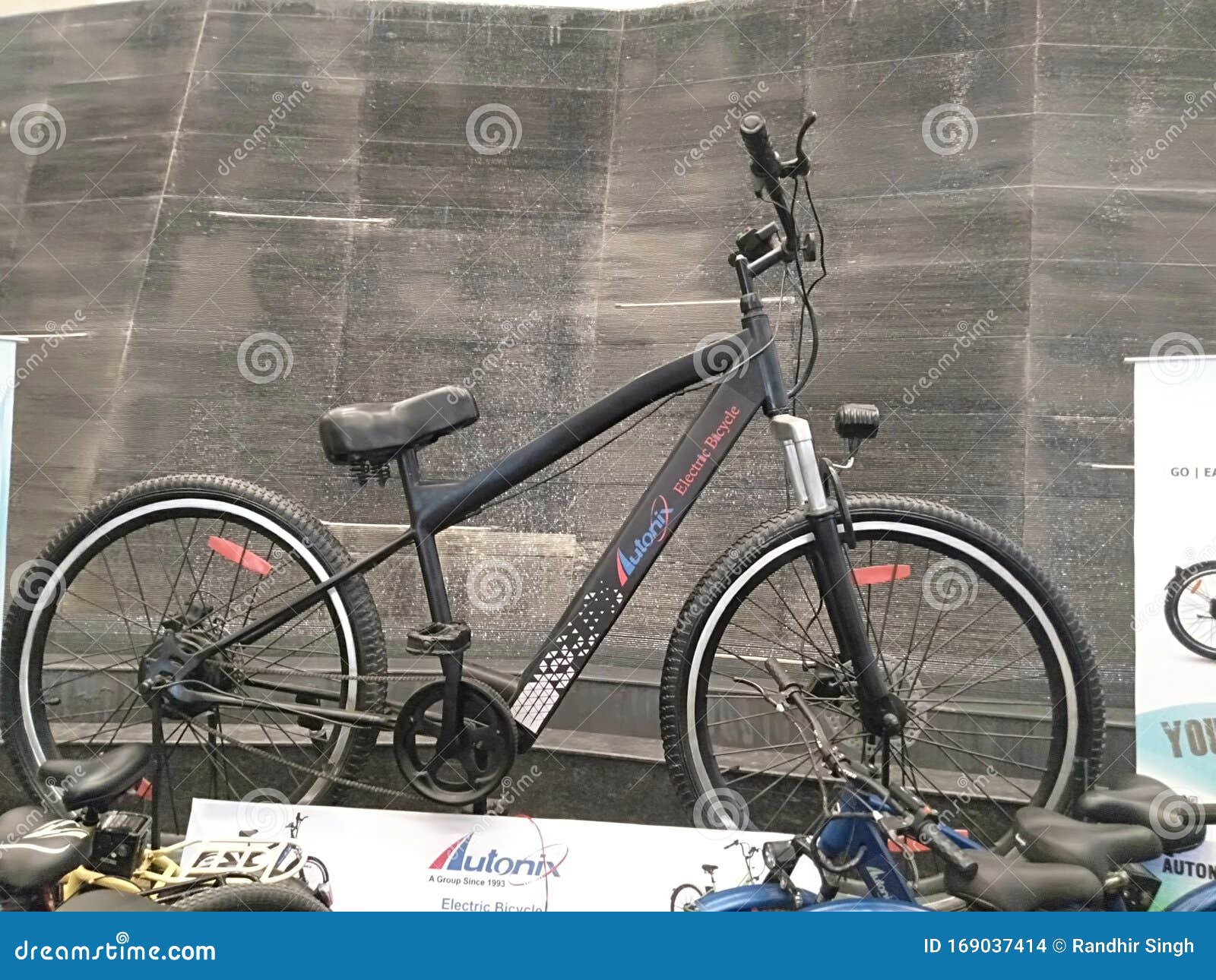 Autonix Big Cycle in Gaur City Mall Editorial Stock Image