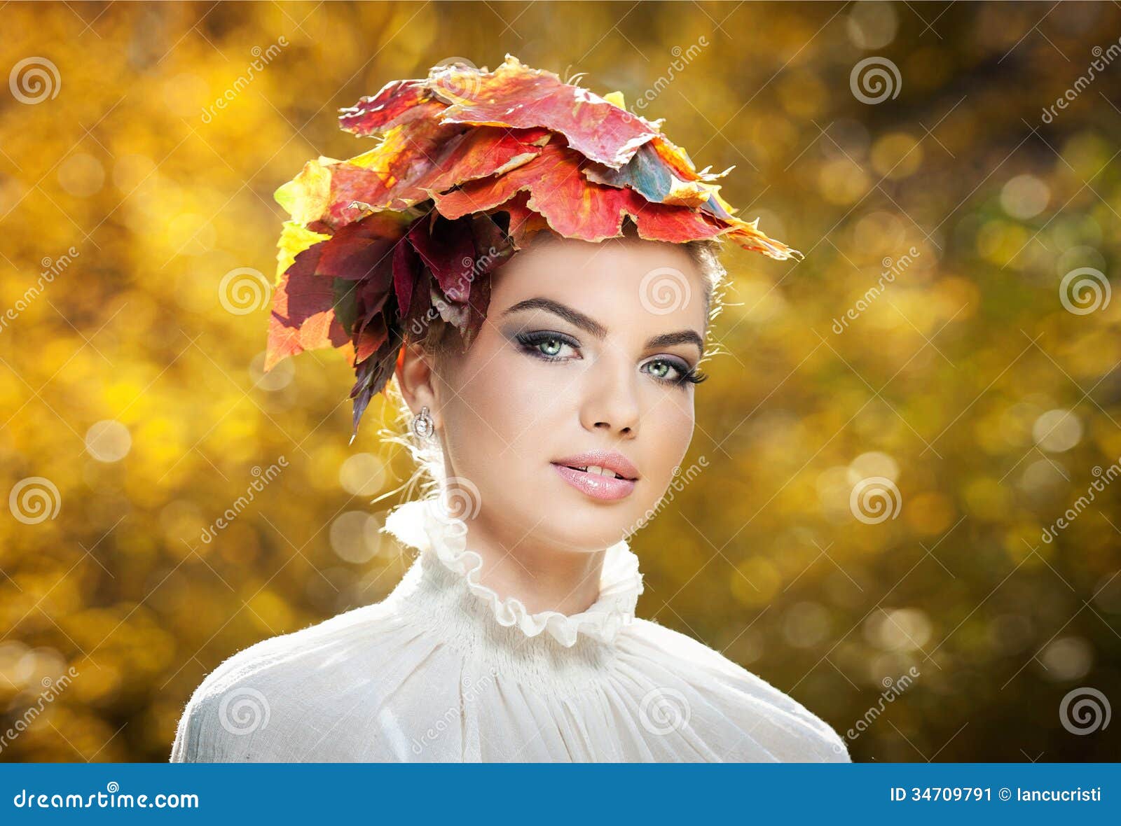 Autumn Woman. Beautiful Creative Makeup and Hair Style in Outdoor ...