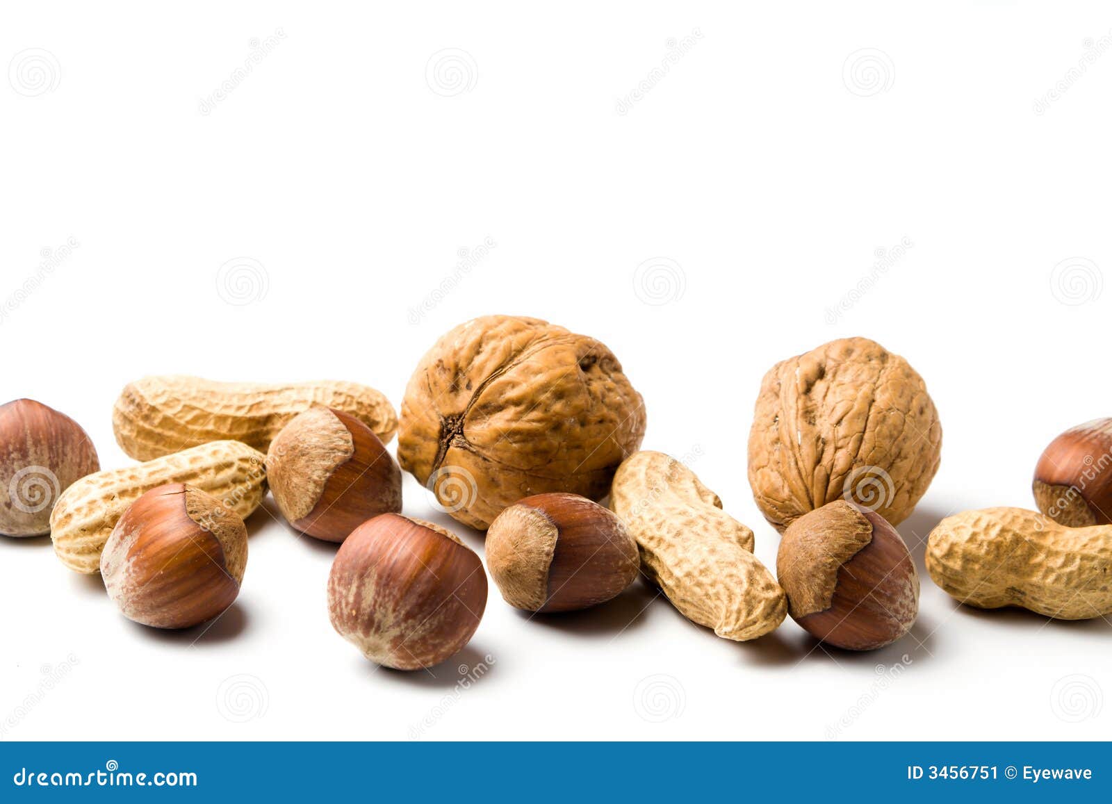 Avellanas, Nueces, Cacahuetes Imagen de archivo Imagen de base, tres