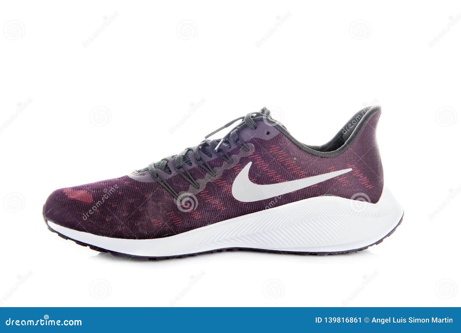 Avila, Spain, February, 2019. Product Shoot of Nike Air Zoom Vomero 14 Running Shoes Editorial Photo - Image of clothing, sneaker: 139816861