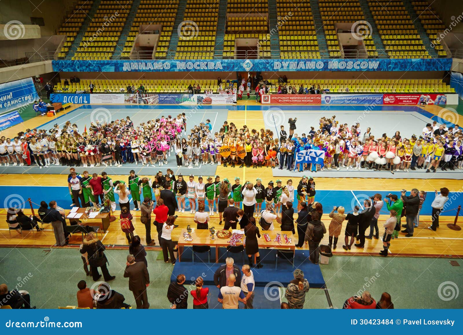Awarding of Cheerleaders Team Dream Team Editorial Stock Image - Image