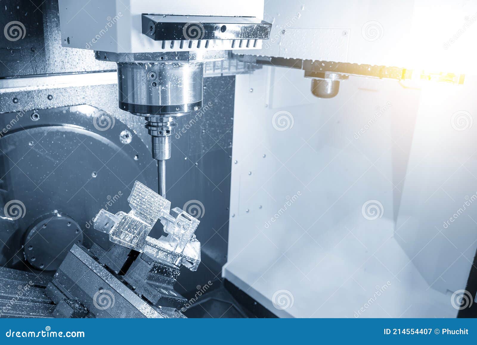 The 5axis Machining Center Cutting the Aerospace Part with Solid Ball