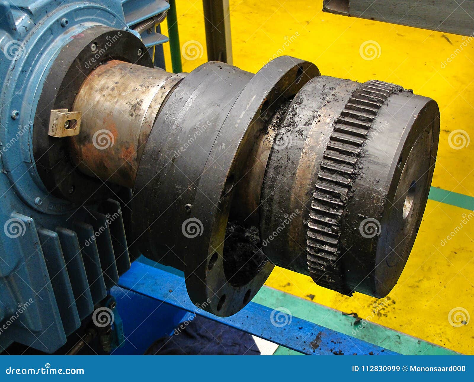 Axle shaft of the motor stock image. Image of equipment 112830999