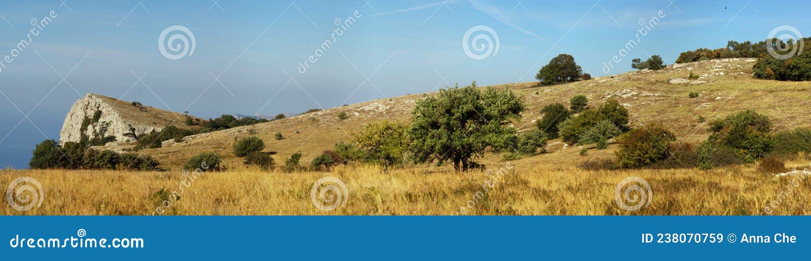 ay-petrinskaya yayla - plateau on top of the western part of crimean mountains