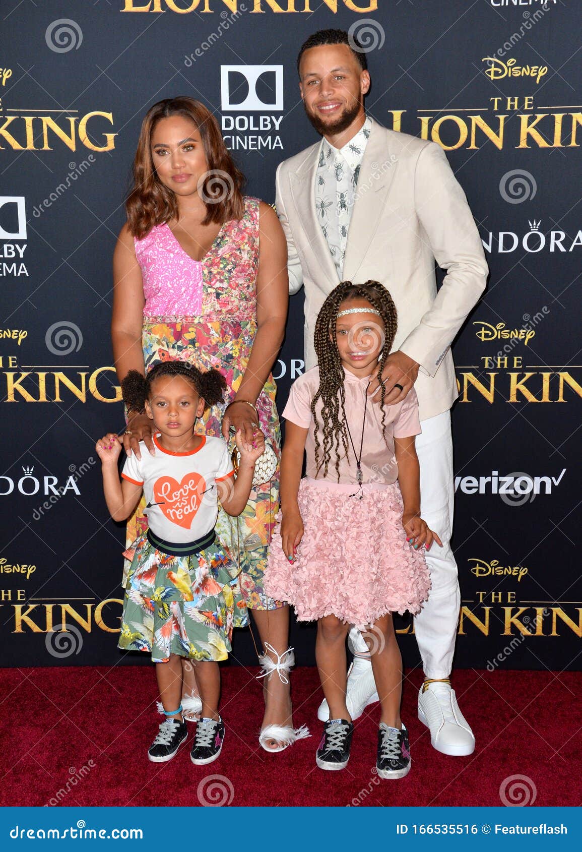 Ayesha Curry, Steph Curry, Riley Curry & Ryan Curry Editorial Photo - Image  of disney, celebrities: 166535516