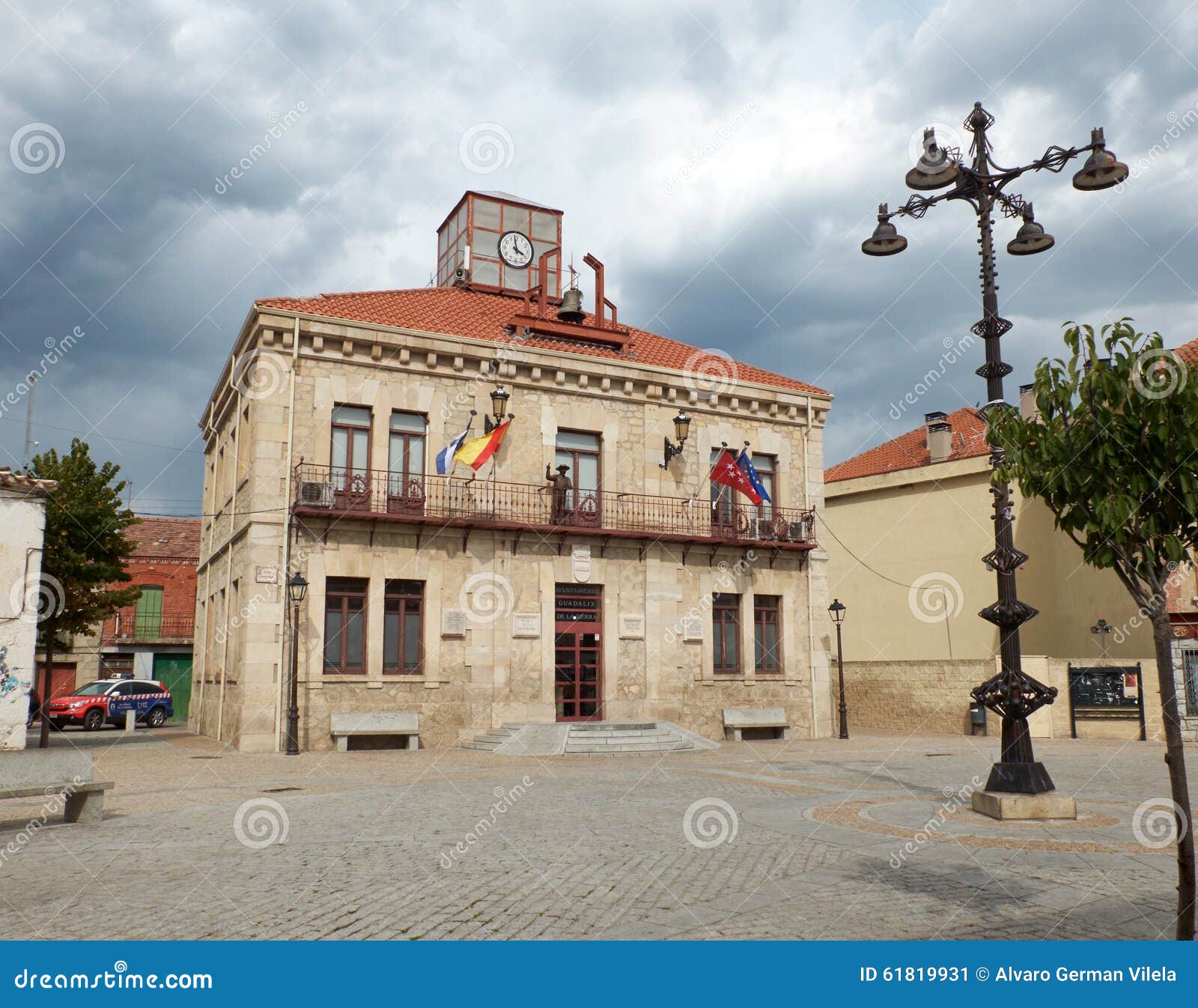 Ayuntamiento Guadalix De La Sierra Madrid Espa a Foto Editorial ayuntamiento-guadalix-de-la-sierra-madrid-espa-a-foto-editorial