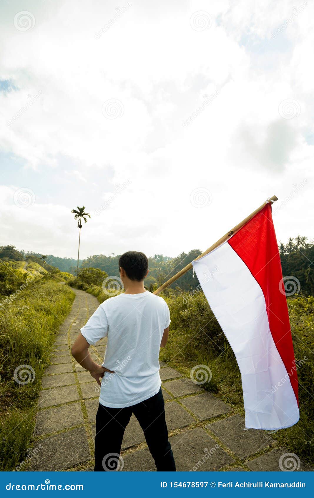 Aziatisch Mannetje Met Indonesische Vlag Het Vieren ...