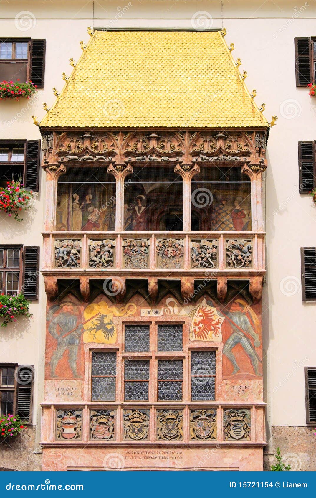 Azotea de oro de Innsbruck foto de archivo. Imagen de innsbruck 15721154