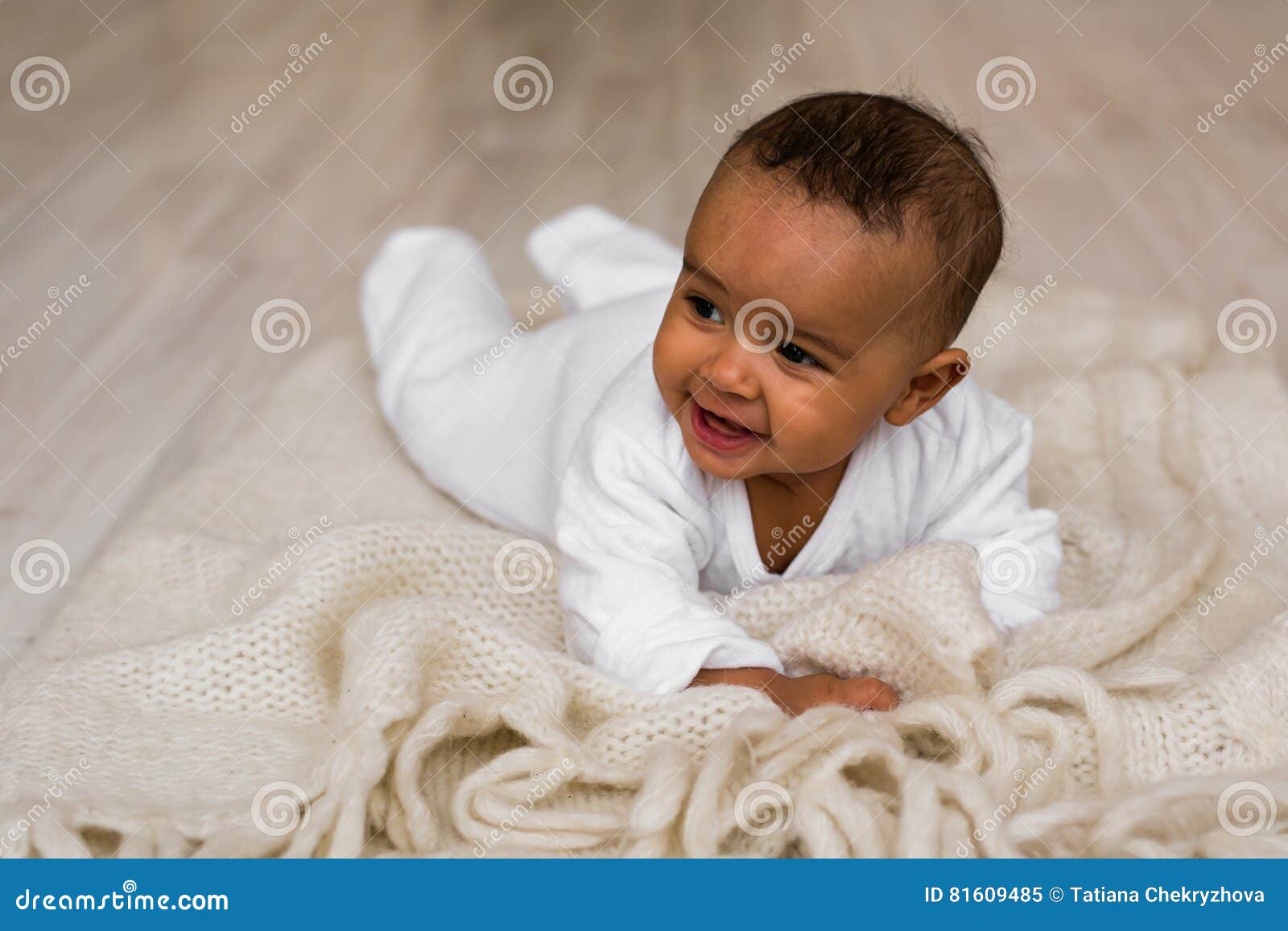 Bebe Garcon Heureux De Metis Image Stock Image Du Gosse Enfance