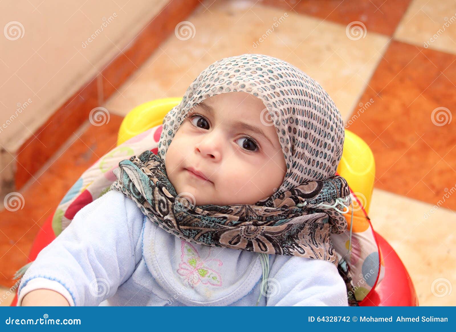 Bebe Musulman Photo Stock Image Du Innocence Jeune