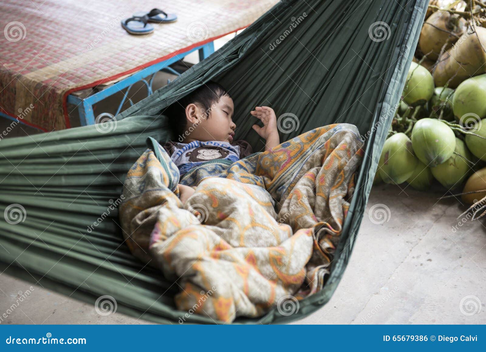 Bebe Vietnamien Dormant Vietnam Photo Editorial Image Du Asie Tourisme Bebe Vietnamien Dormant Vietnam Photo Editorial Image Du Asie Tourisme