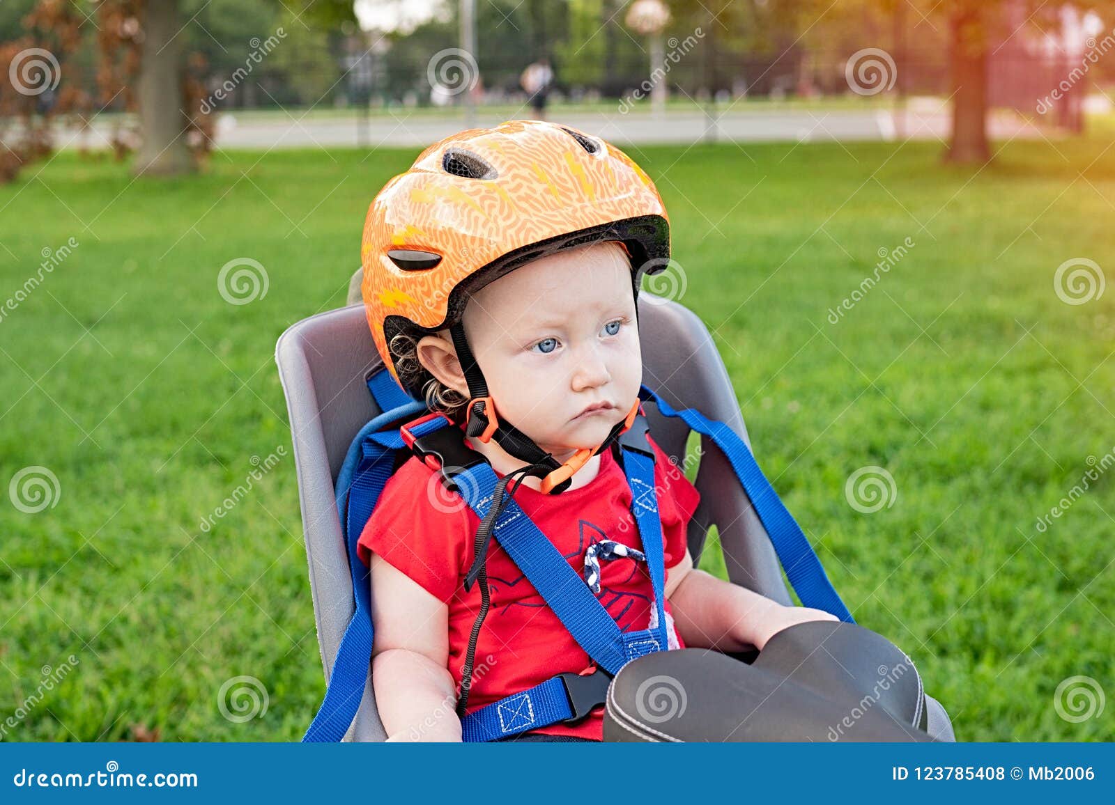 when can you put baby in bike seat