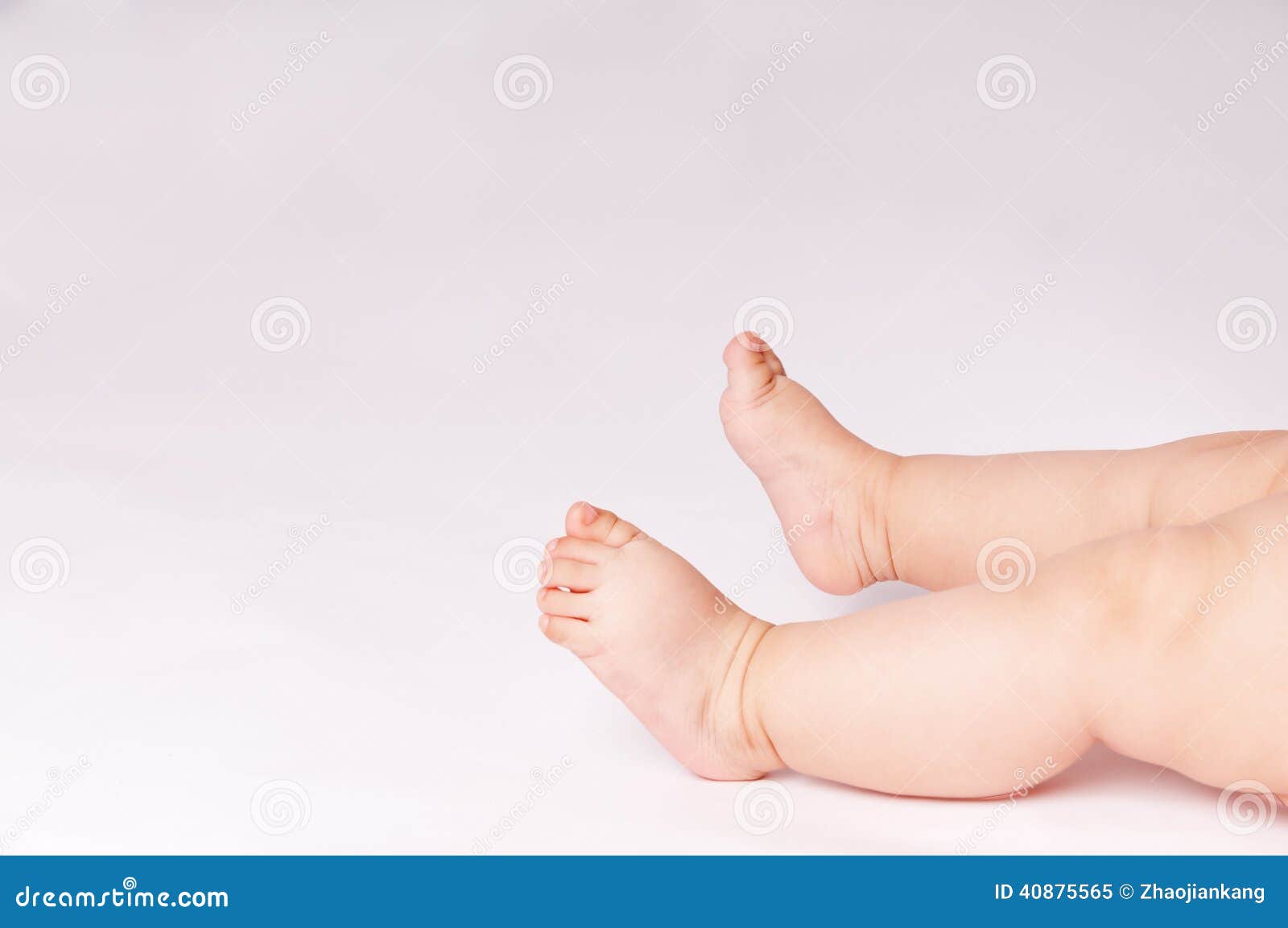Baby charming small legs stock image. Image of little 40875565